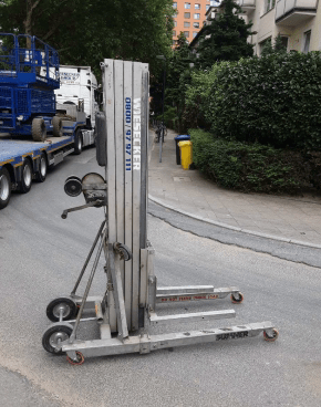 Sumner Contractor Materiallift Modell 2124 Manuell 7,20 m Hubhöhe #2495058