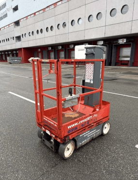 Skyjack SJ 12 Vertikalmastbühne Elektro 5,65 m Arbeitshöhe #2496018 - #2496198