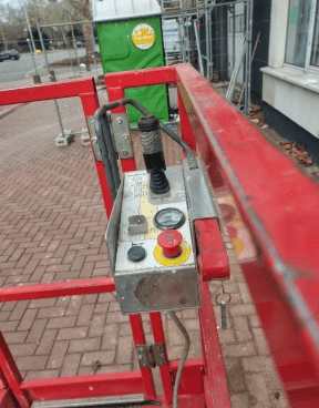 Skyjack SJ 12 Vertikalmastbühne Elektro 5,65 m Arbeitshöhe #2496018 - #2496198