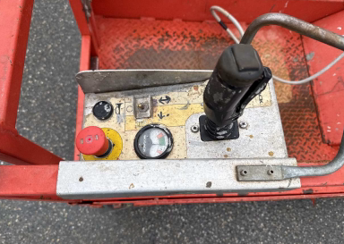 Skyjack SJ12 Vertikalmastbühne Elektro 5,65 m Arbeitshöhe #2496018 - #2496198