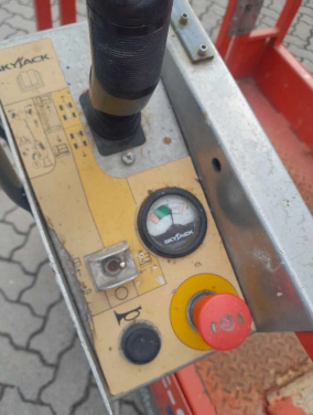 Skyjack SJ12 Vertikalmastbühne Elektro 5,65 m Arbeitshöhe #2496058 - 2496148