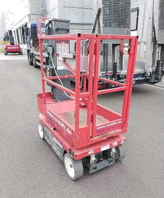 Skyjack SJ12 Vertikalmastbühne Elektro 5,65 m Arbeitshöhe #2496168 - 2496178