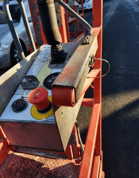 Skyjack SJ 12 Vertikalmastbühne Elektro 5,65 m Arbeitshöhe #2495638 - #2495768