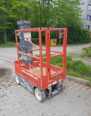 Skyjack SJ 12 Vertikalmastbühne Elektro 5,65 m Arbeitshöhe #2495008