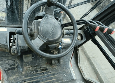 Manitou MI30 D Gabelstapler 3,00 t Diesel 4,70 m Hubhöhe #2481298 - #2481768