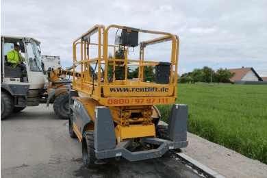 Haulotte COMPACT 10 DX Scherenarbeitsbühne Diesel 10,28 m Arbeitshöhe #2455838 - #2455848