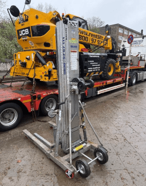 Sumner Contractor Materiallift Modell 2124 Manuell 7,20 m Hubhöhe #2496468 - #2496618