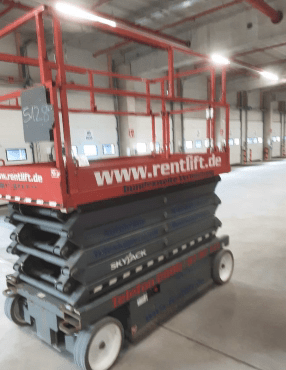 Skyjack SJIII 4740 Scherenarbeitsbühne Elektro 13,80 m Arbeitshöhe #2451288 - #2451378