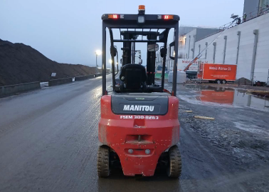Manitou ME430 Gabelstapler 3,00 t Elektro 4,80 m Hubhöhe #2482638