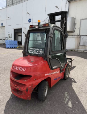 Manitou MI30 D Gabelstapler 3,00 t Diesel 6,00 m Hubhöhe #2481878