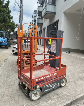 Skyjack SJ12 Vertikalmastbühne Elektro 5,65 m Arbeitshöhe #2495638 - #2495668