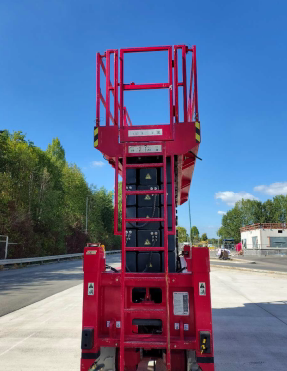 Magni ES2212 E Scherenarbeitsbühne Elektro 22,00 m Arbeitshöhe #2452288 - #2452948