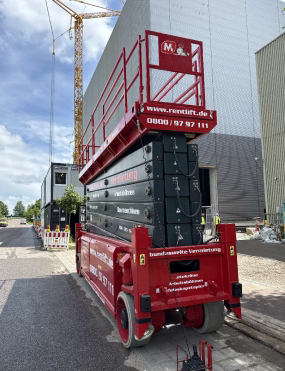 Magni ES3214 E Scherenarbeitsbühne Elektro 32,00 m Arbeitshöhe #2453458 - #2453828