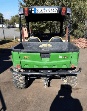 John Deere Gator XUV 560 E Materialtransporter #2496428