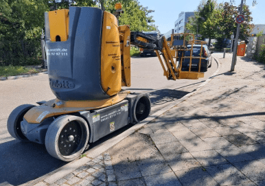 Haulotte HA 12 CJ Telemastbühne Elektro 11,68 m Arbeitshöhe # 2467308 - # 2467318