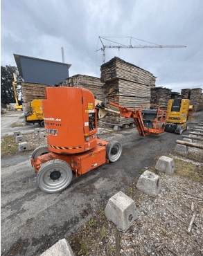 JLG E 300 AJP Gelenkteleskopbühne Elektro 11,14 m Arbeitshöhe #2467328