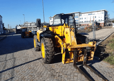 JCB 535-95 Teleskoplader 3,50 t 9,50 m Arbeitshöhe #2467998 - #2486478