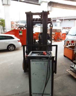Manitou ME430 Gabelstapler 3,00 t Elektro 4,80 m Hubhöhe #2461268 - #2461308