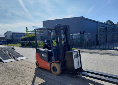 Toyota Traigo 8FBMKT25 Gabelstapler Elektro 2,50 t 4,70 m Hubhöhe #2468008