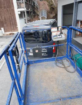 Haulotte 12 DX Compact Scherenarbeitsbühne Diesel 12,06 m Arbeitshöhe