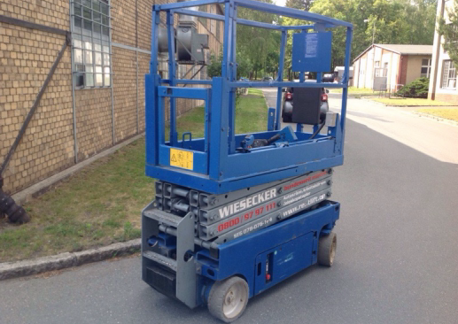 Genie GS 1932 Elektro 7,85 m Arbeitshöhe Scherenarbeitsbühne #241248