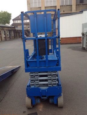 Genie GS 1932 Elektro 7,85 m Arbeitshöhe Scherenarbeitsbühne #241248